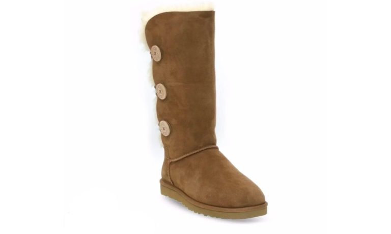 UGG Bailey Button Triplet II Chestnut Boots - DUBAI ALL STAR