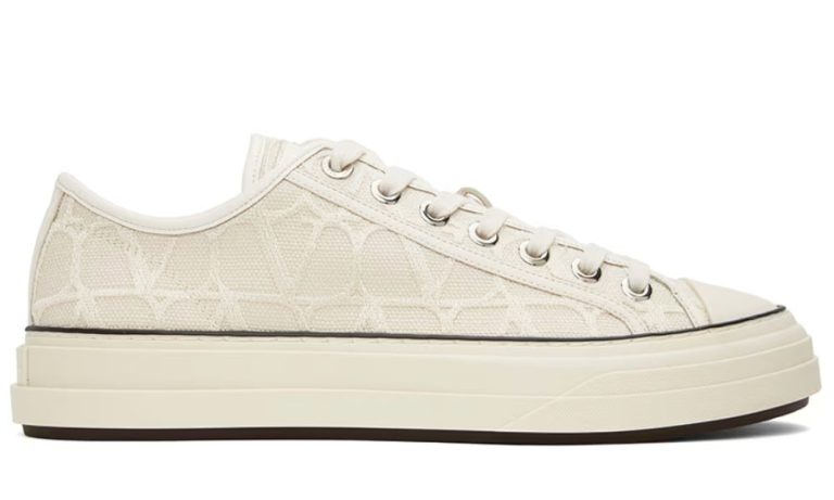 Valentino Garavani Off-White Totaloop Sneakers - DUBAI ALL STAR