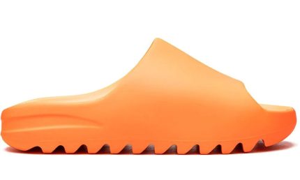 Yeezy Slides "Enflame Orange" - DUBAI ALL STAR