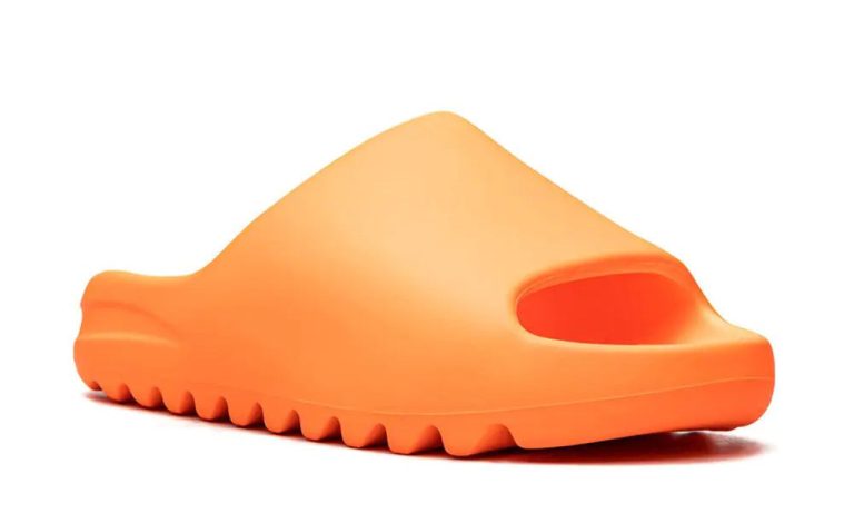 Yeezy Slides "Enflame Orange" - DUBAI ALL STAR