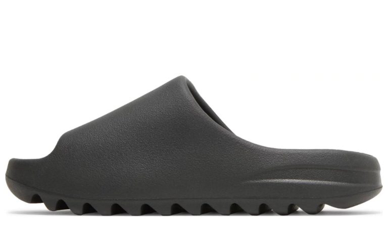 Yeezy Slides  'Onyx' - DUBAI ALL STAR