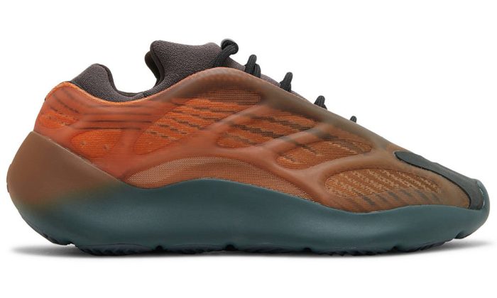 Adidas Yeezy 700 V3 "Copper Fade" - DUBAI ALL STAR