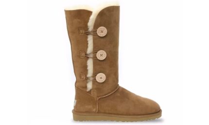 UGG Bailey Button Triplet II Chestnut Boots - DUBAI ALL STAR