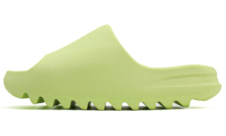 Yeezy Slides "Glow Green" - DUBAI ALL STAR