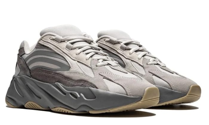 Adidas Yeezy 700 V2 "Tephra" - DUBAI ALL STAR